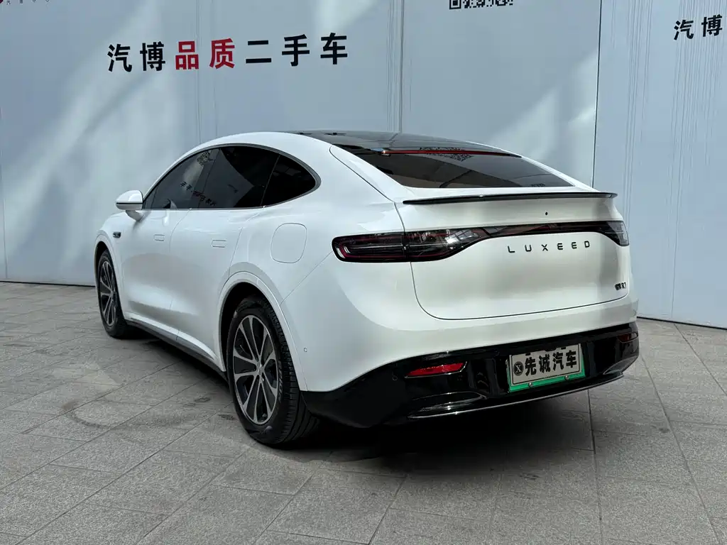 Zhijie Aito R7 2024 Pure Electric 667km Max 2025 - thumbnail 5