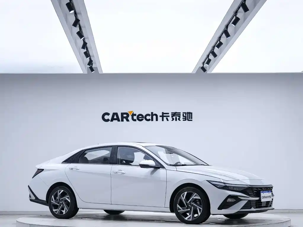 Hyundai Hyundai Elantra 2023 1.5L CVT GLX Elite Edition 2024 - thumbnail 6