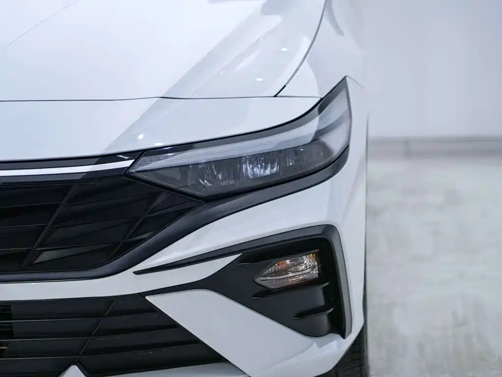 Hyundai Hyundai Elantra 2023 1.5L CVT GLX Elite Edition 2024 - thumbnail 8