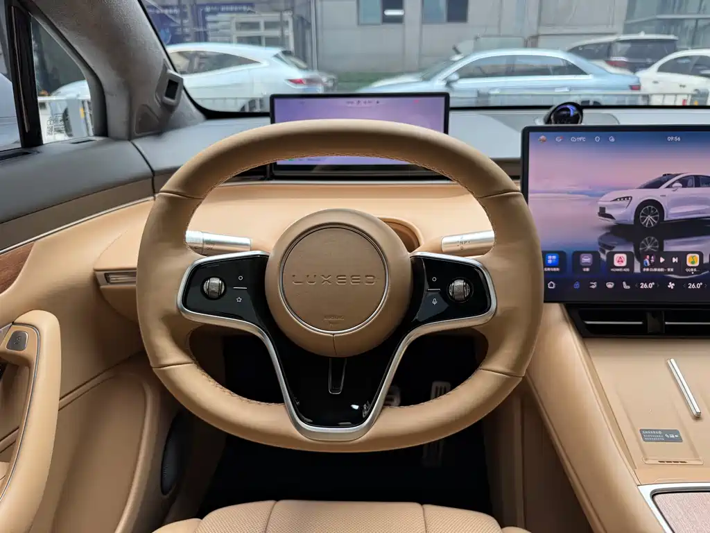 Zhijie Aito R7 2024 Pure Electric 667km Max 2025 - thumbnail 8