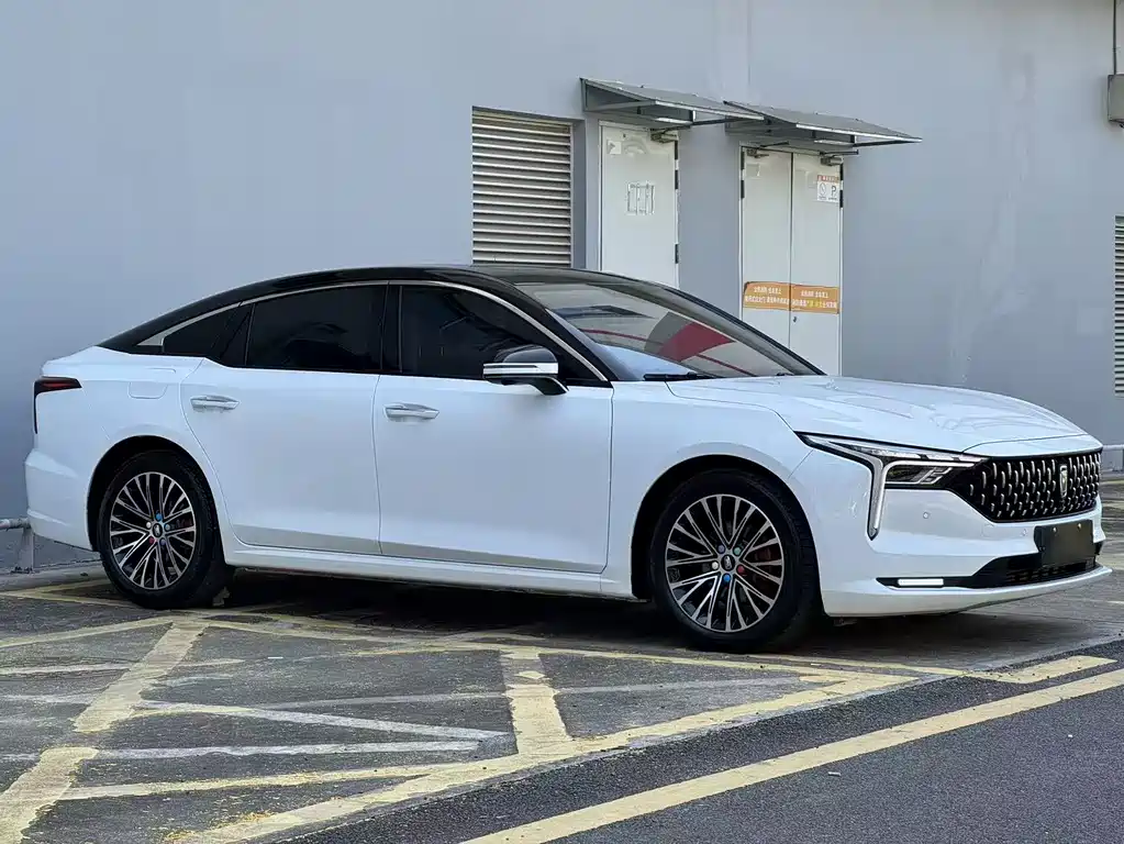 Bestune Bestune B70 2023 Model 3rd Generation 1.5T Automatic Comfort Edition 2023 - thumbnail 3