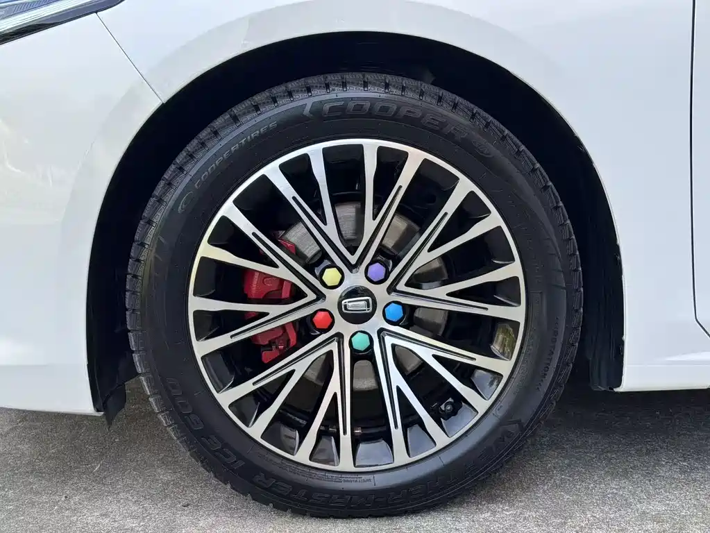 Bestune Bestune B70 2023 Model 3rd Generation 1.5T Automatic Comfort Edition 2023 - thumbnail 11