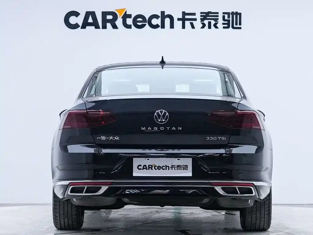 Volkswagen Magotan 2023 2 Million Units Anniversary Edition 330TSI DSG Luxury Model 2023 - thumbnail 2