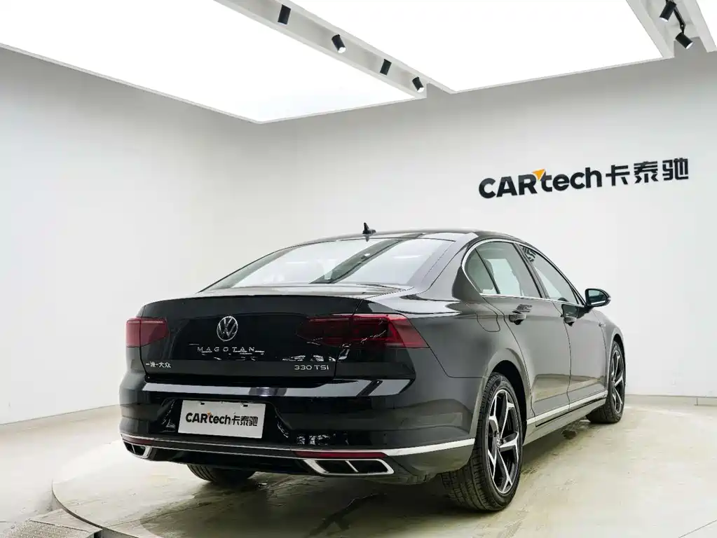 Volkswagen Magotan 2023 2 Million Units Anniversary Edition 330TSI DSG Luxury Model 2023 - thumbnail 22