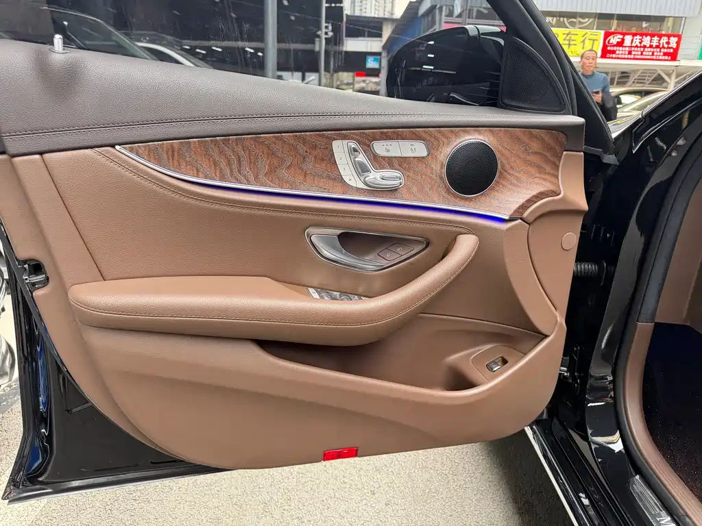 Mercedes-Benz Mercedes-Benz E-Class 2023 Facelift E 300 L Fashion Edition 2023 - thumbnail 13