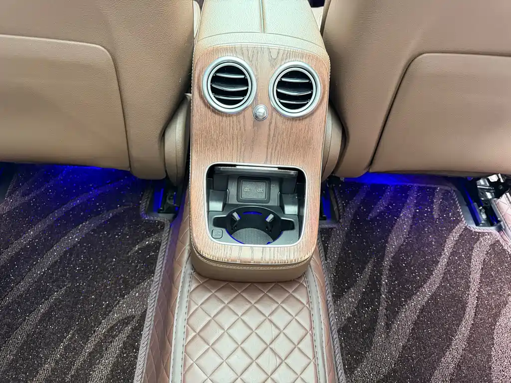 Mercedes-Benz Mercedes-Benz E-Class 2023 Facelift E 300 L Fashion Edition 2023 - thumbnail 16