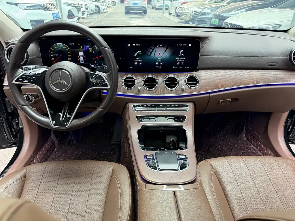 Mercedes-Benz Mercedes-Benz E-Class 2023 Facelift E 300 L Fashion Edition 2023 - thumbnail 19