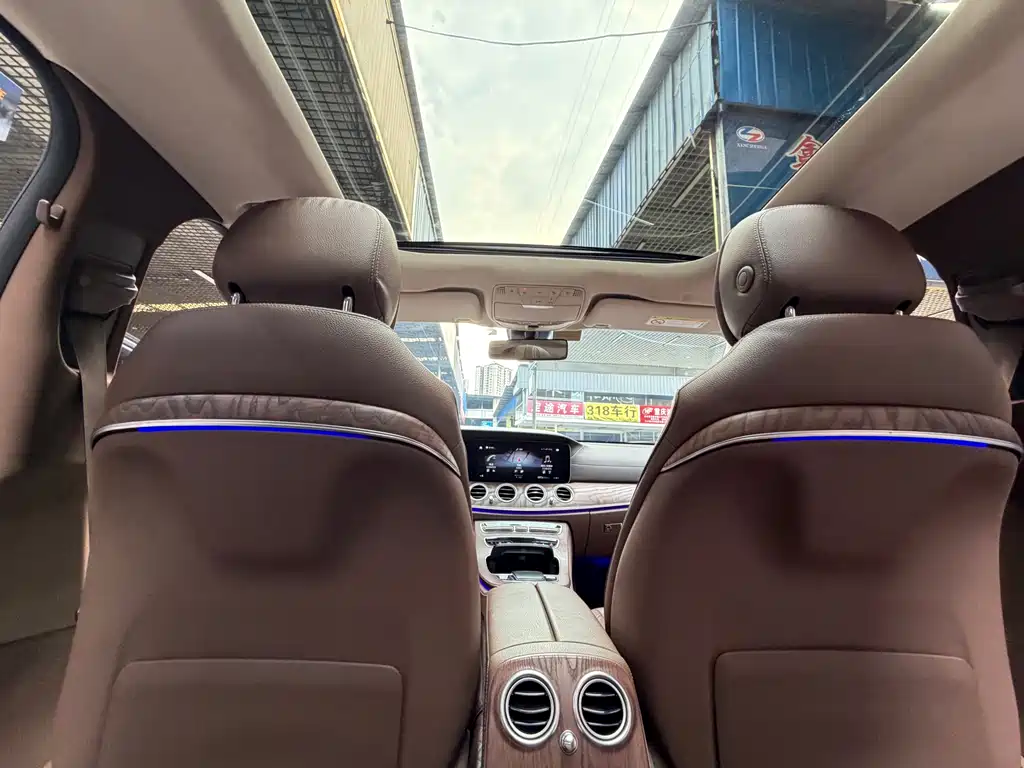 Mercedes-Benz Mercedes-Benz E-Class 2023 Facelift E 300 L Fashion Edition 2023 - thumbnail 21