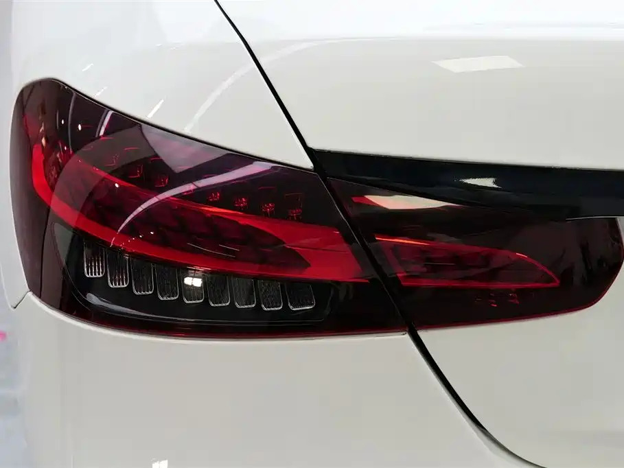 Mercedes-Benz Mercedes-Benz E-Class 2022 E 260 L Sport 2022 - thumbnail 5