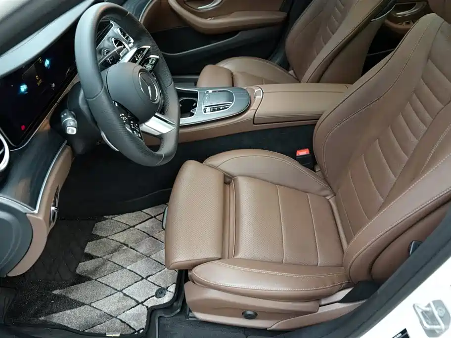 Mercedes-Benz Mercedes-Benz E-Class 2022 E 260 L Sport 2022 - thumbnail 6