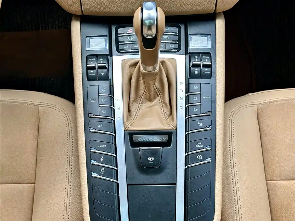 Porsche Porsche Macan 2014 Macan 2.0T 2015 - thumbnail 18