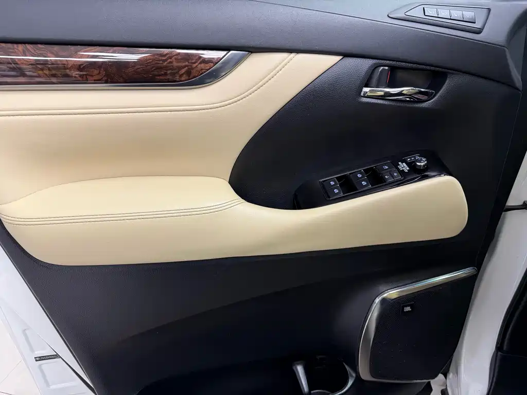 Toyota Toyota Alphard 2019 Dual Engine 2.5L Luxury Version 2019 - thumbnail 5