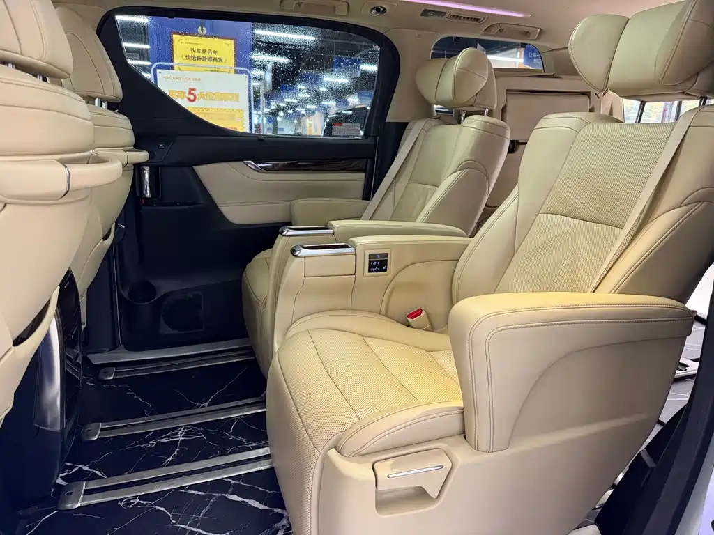 Toyota Toyota Alphard 2019 Dual Engine 2.5L Luxury Version 2019 - thumbnail 12