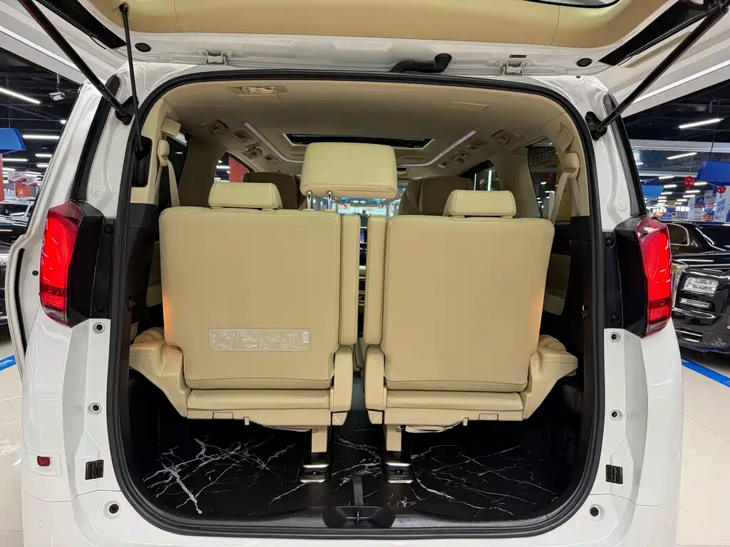 Toyota Toyota Alphard 2019 Dual Engine 2.5L Luxury Version 2019 - thumbnail 16