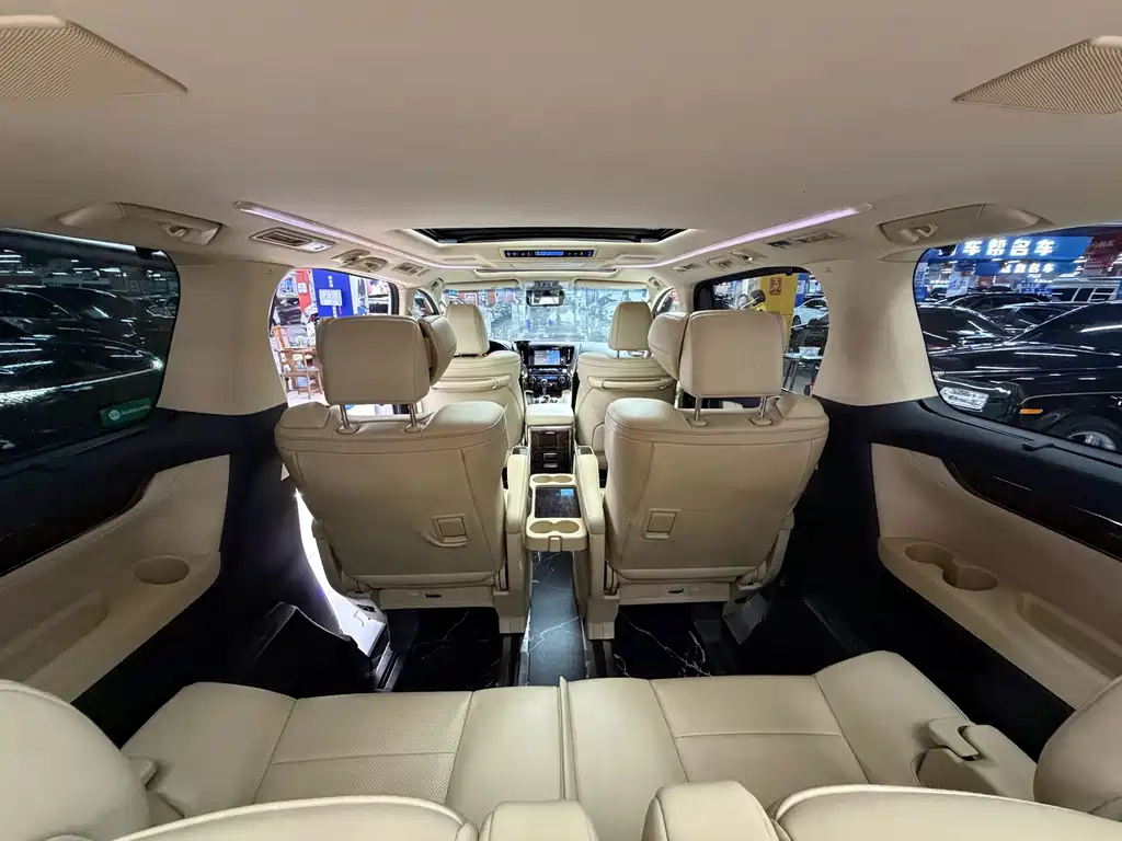 Toyota Toyota Alphard 2019 Dual Engine 2.5L Luxury Version 2019 - thumbnail 17
