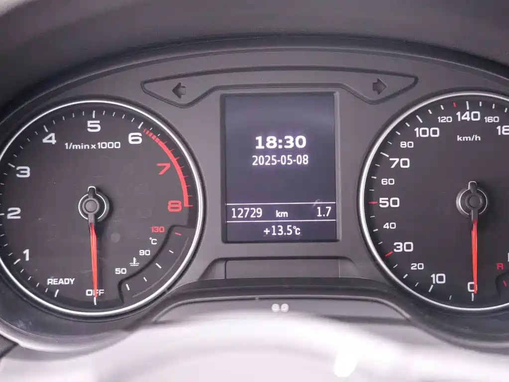 Audi Audi A3 2018 30th Anniversary Edition Limousine 35 TFSI Progressive 2018 - thumbnail 10