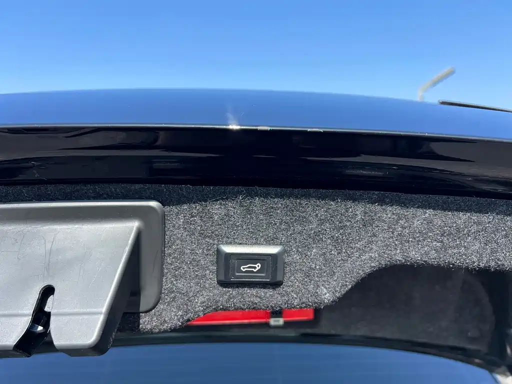 Volvo Volvo S90 2021 B5 Momentum Luxury Edition 2021 - thumbnail 9