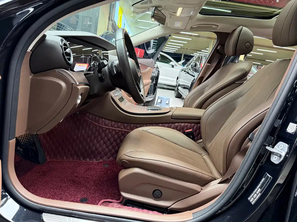 Mercedes-Benz Mercedes-Benz E-Class 2023 Facelift E 300 L Fashion Edition 2023 - thumbnail 9