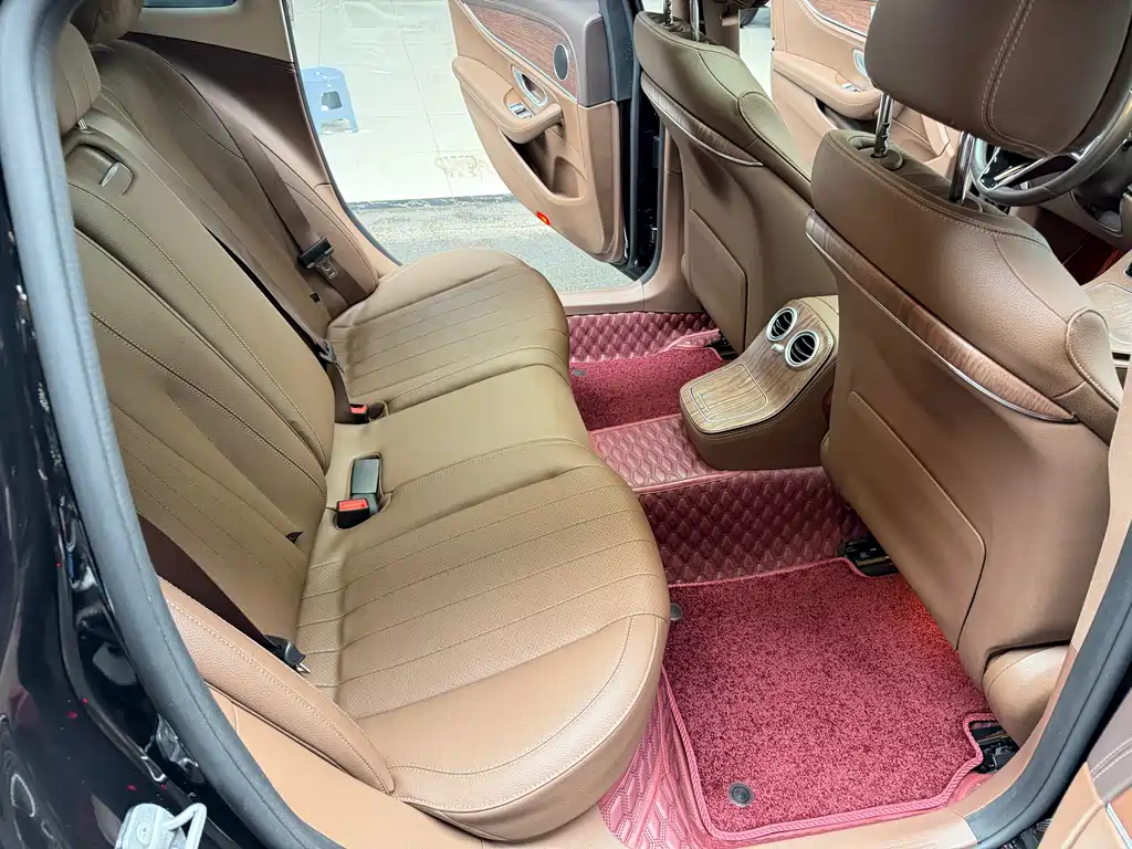 Mercedes-Benz Mercedes-Benz E-Class 2023 Facelift E 300 L Fashion Edition 2023 - thumbnail 23