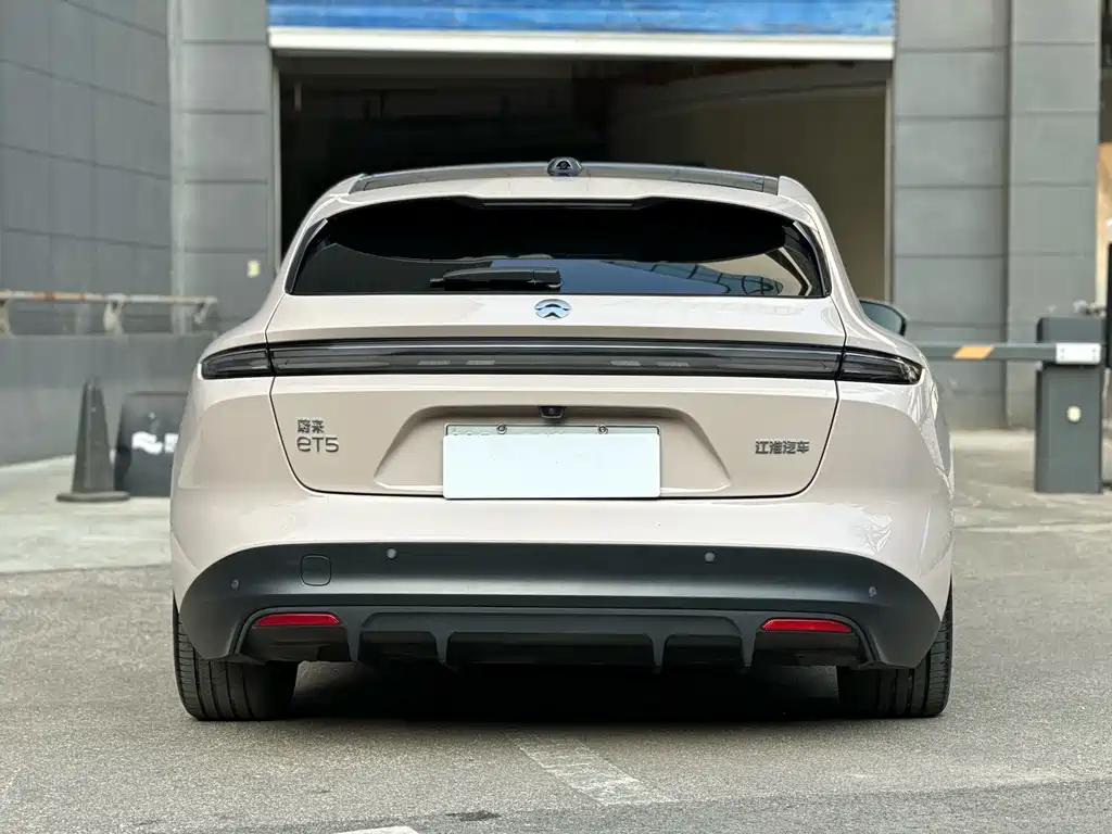 NIO NIO ET5T 2023 75kWh Touring 2023 - thumbnail 4