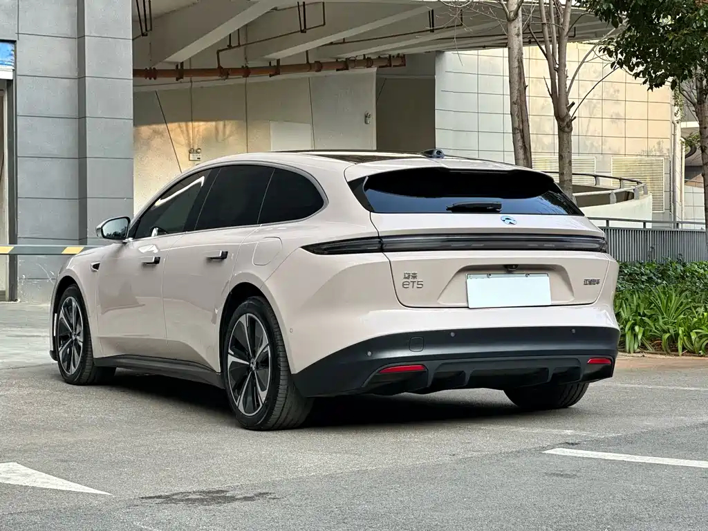 NIO NIO ET5T 2023 75kWh Touring 2023 - thumbnail 6