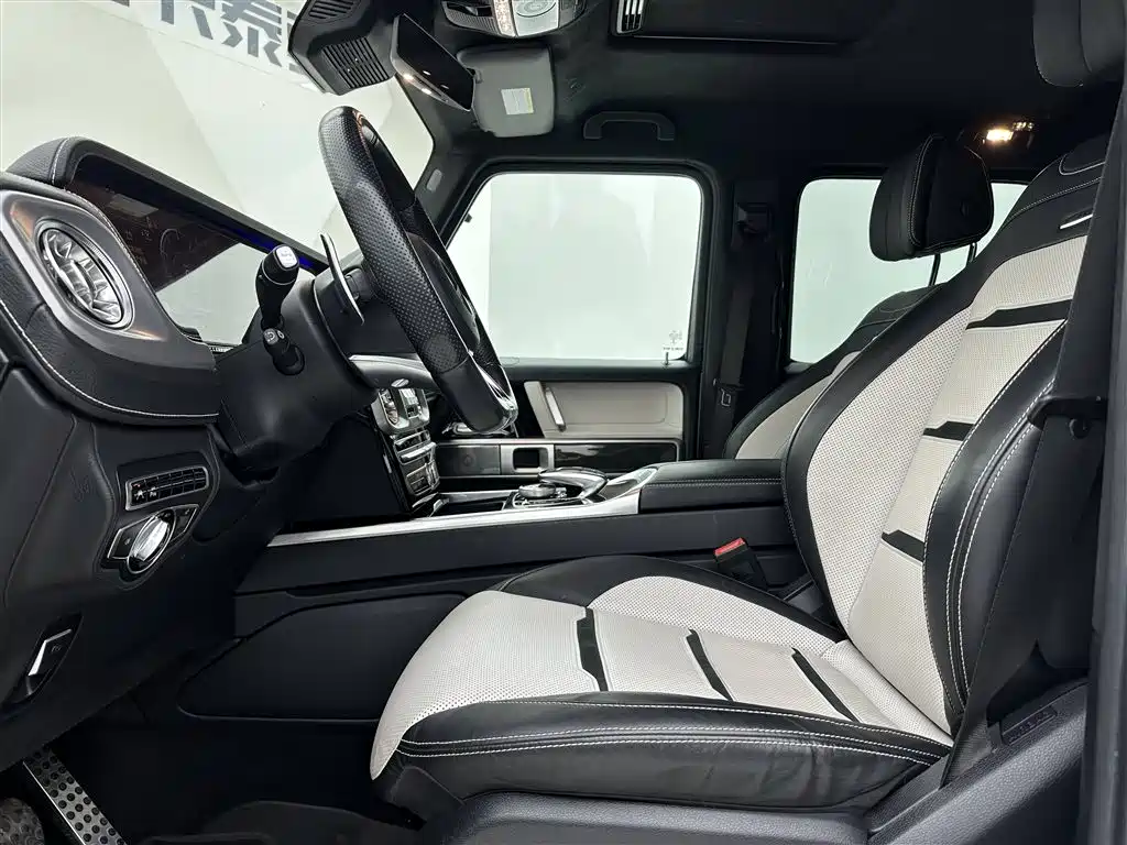 Mercedes-Benz Mercedes-Benz G-Class AMG 2019 Facelift AMG G 63 Pioneer Special Edition 2019 - thumbnail 14