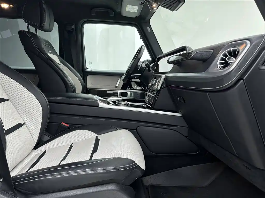 Mercedes-Benz Mercedes-Benz G-Class AMG 2019 Facelift AMG G 63 Pioneer Special Edition 2019 - thumbnail 26