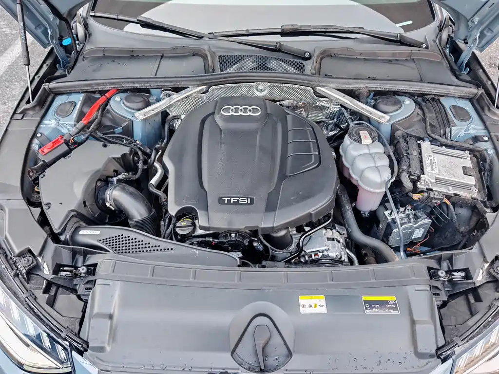 Audi Audi A4L 2022 40 TFSI quattro RS Sport Package 2022 - thumbnail 14