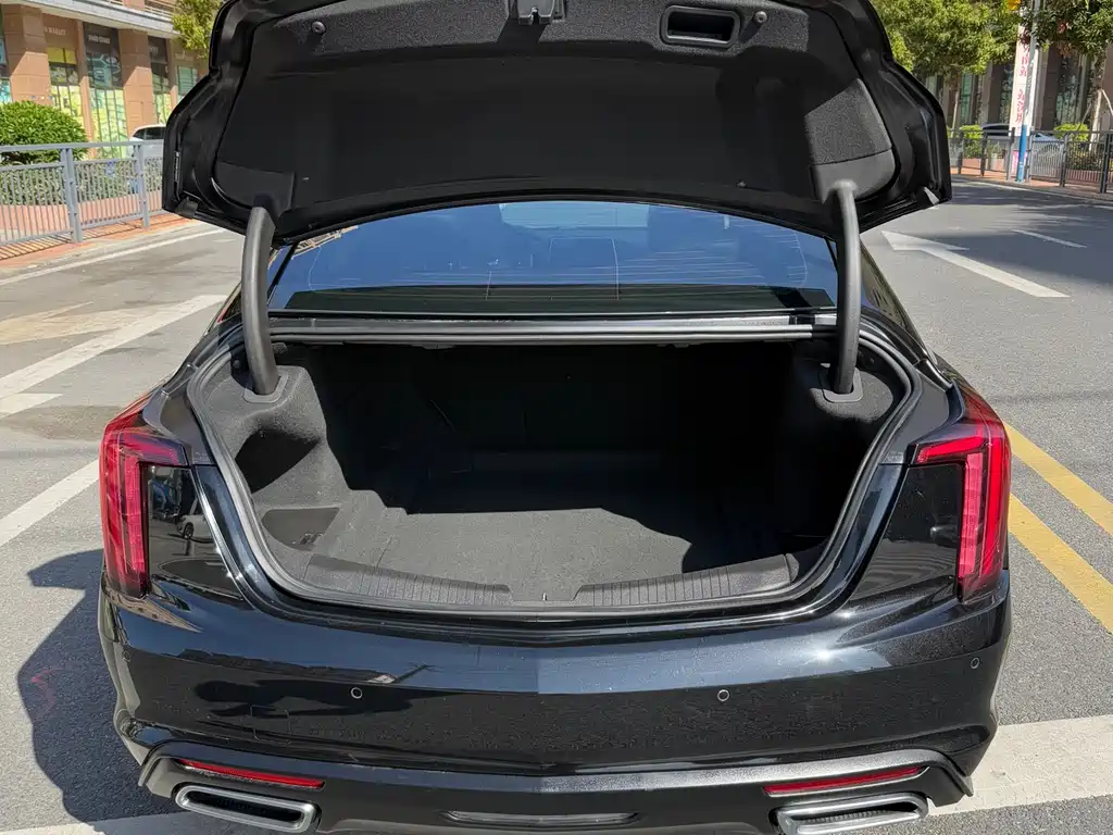 Cadillac Cadillac CT5 2022 28T Luxury 2022 - thumbnail 10