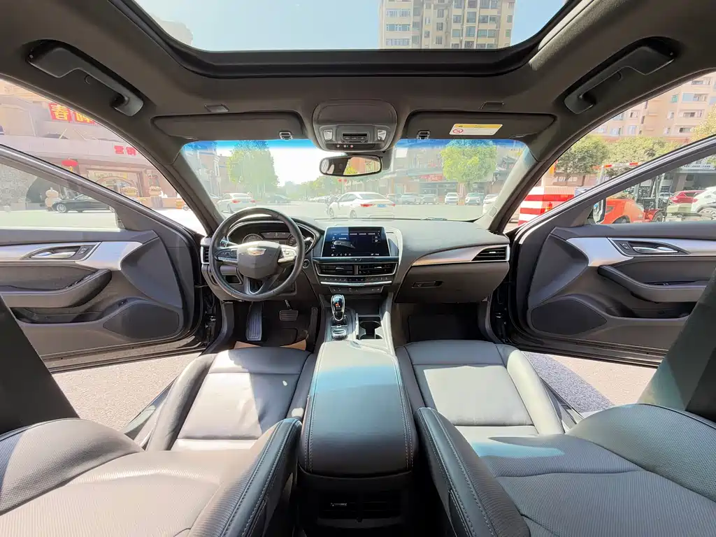 Cadillac Cadillac CT5 2022 28T Luxury 2022 - thumbnail 29