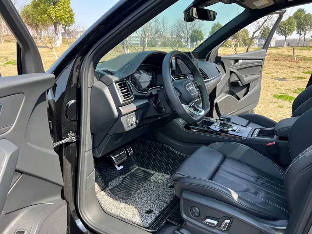 Audi Audi Q5L 2024 40 TFSI Luxury Dynamic Edition 2024 - thumbnail 10