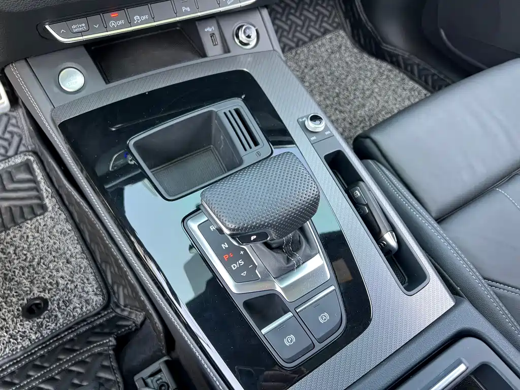 Audi Audi Q5L 2024 40 TFSI Luxury Dynamic Edition 2024 - thumbnail 18
