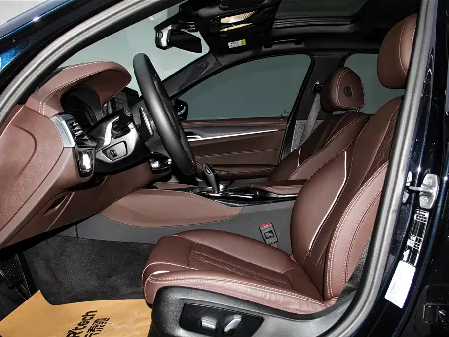 BMW BMW 5 Series 2023 530Li Leading Model M Sport Package 2023 - thumbnail 23