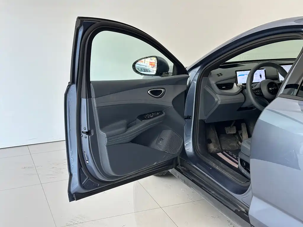 BYD BYD Seal 06GT 2025 Intelligent Driving Edition 550 AWD Hot Wave Edition 2025 - thumbnail 14
