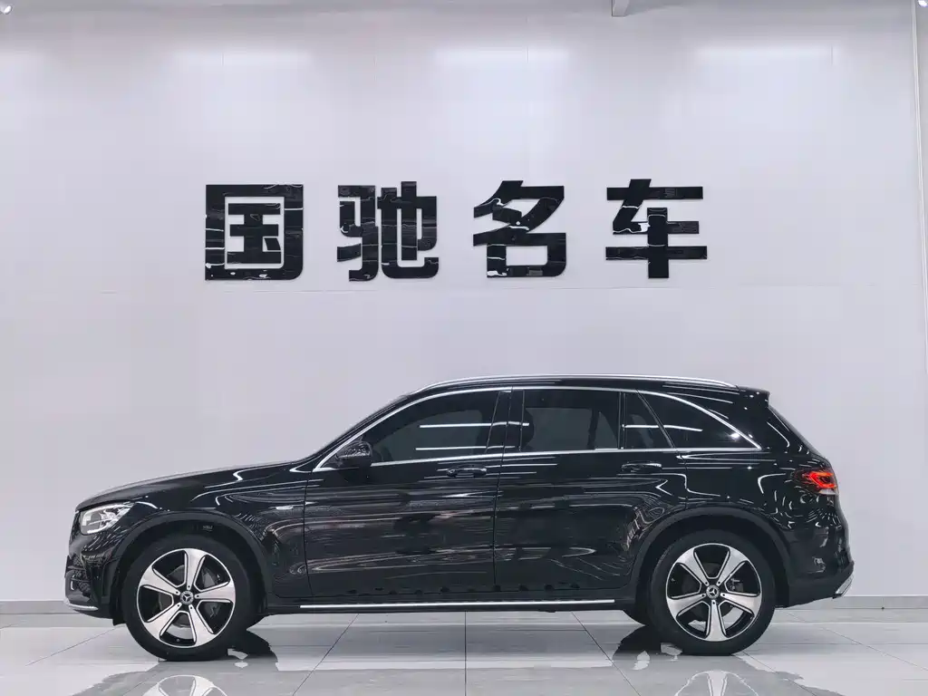 Mercedes-Benz Mercedes-Benz GLC 2022 GLC 300 L 4MATIC Sport Edition 2022 - thumbnail 3