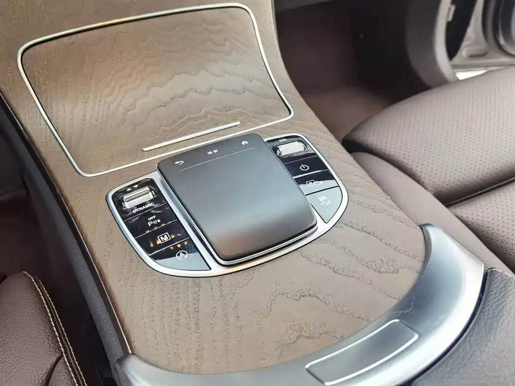 Mercedes-Benz Mercedes-Benz GLC 2022 GLC 300 L 4MATIC Sport Edition 2022 - thumbnail 12
