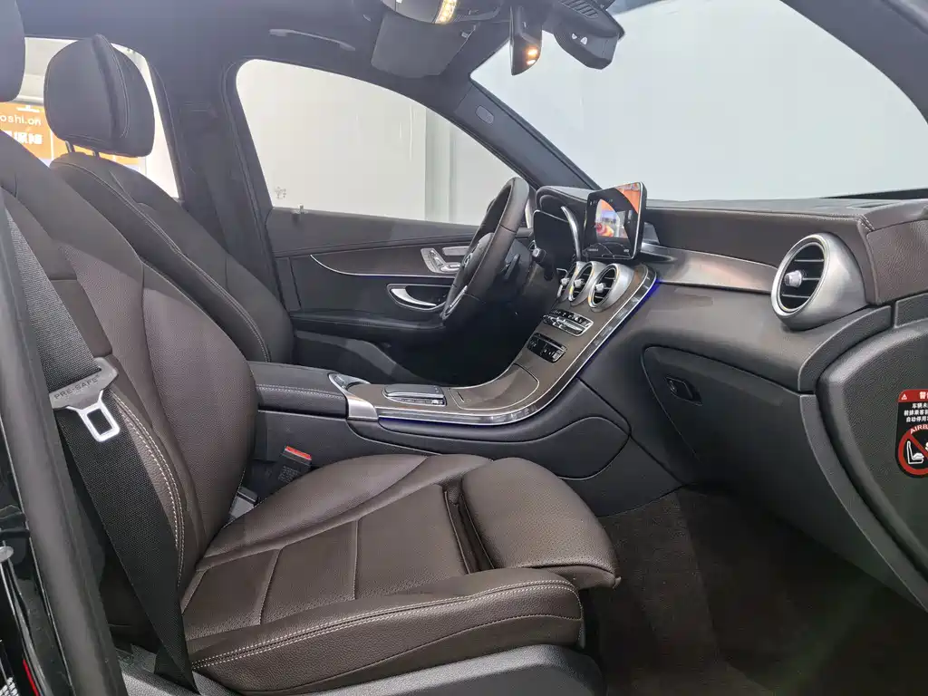 Mercedes-Benz Mercedes-Benz GLC 2022 GLC 300 L 4MATIC Sport Edition 2022 - thumbnail 13