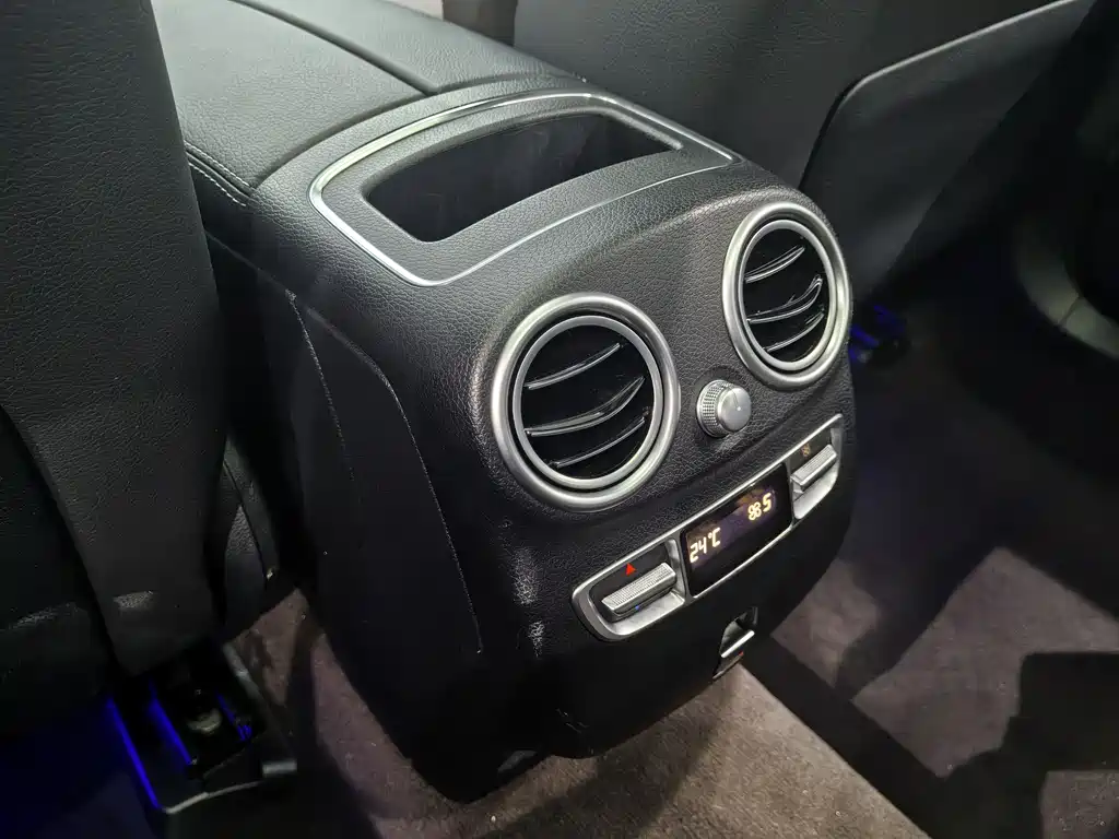 Mercedes-Benz Mercedes-Benz GLC 2022 GLC 300 L 4MATIC Sport Edition 2022 - thumbnail 16