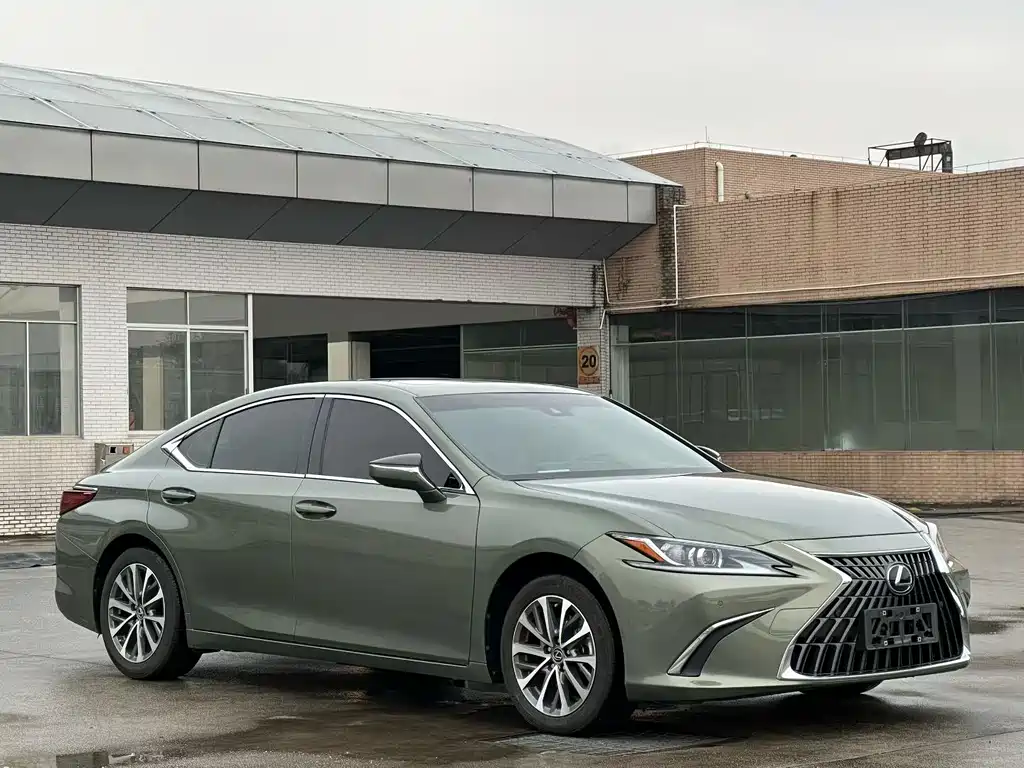 Lexus Lexus ES 2023 200 Excellence Edition 2024 - thumbnail 3