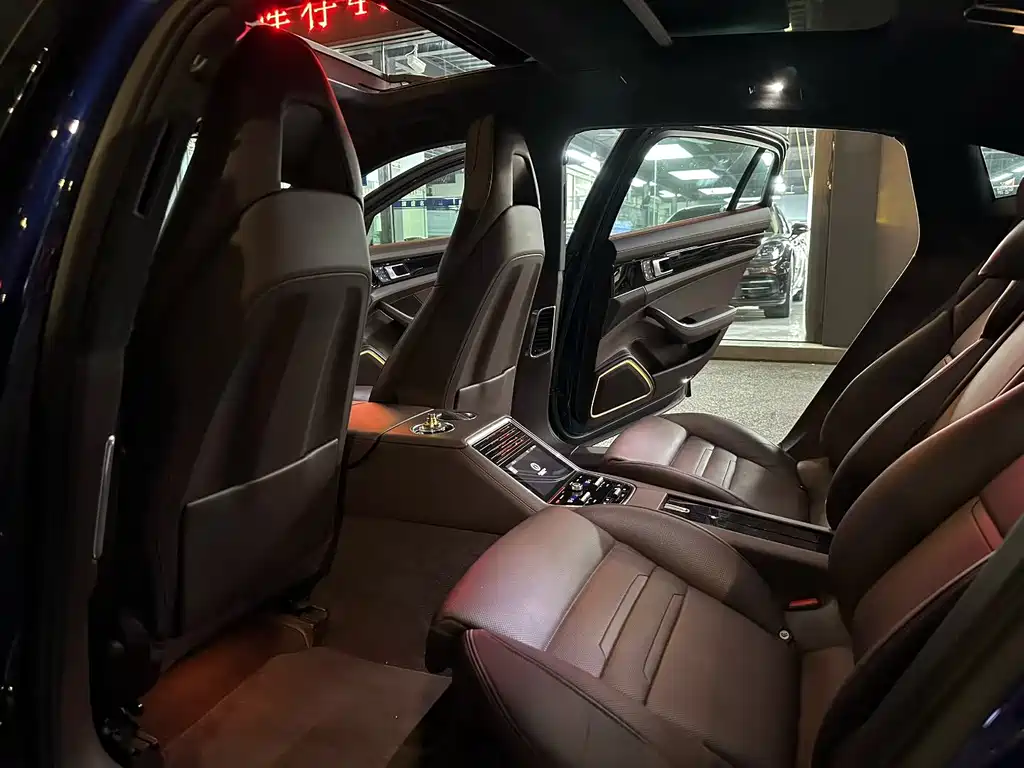 Porsche Panamera 2022 Panamera 4 Executive Long Wheelbase 2.9T 2022 - thumbnail 8