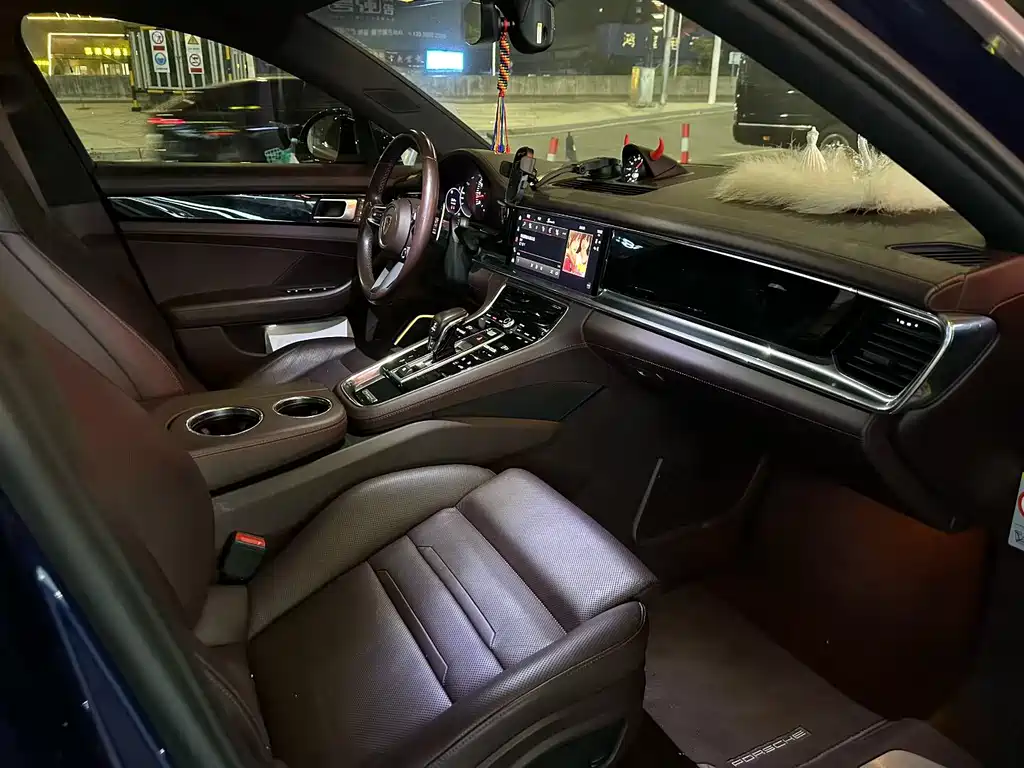 Porsche Panamera 2022 Panamera 4 Executive Long Wheelbase 2.9T 2022 - thumbnail 10