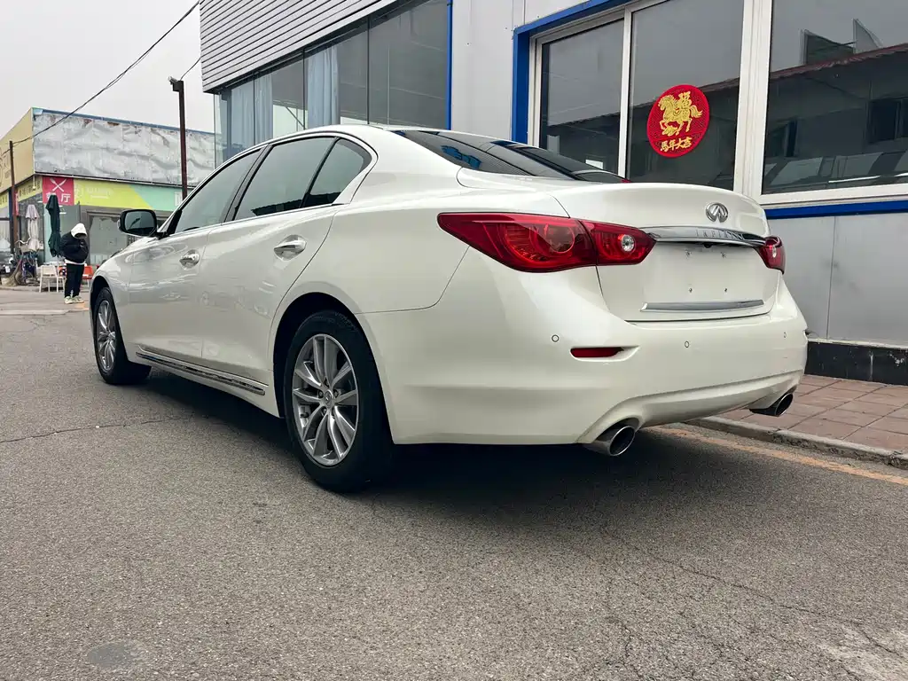 Infiniti Infiniti Q50L 2016 2.0T Premium Edition 2017 - thumbnail 3