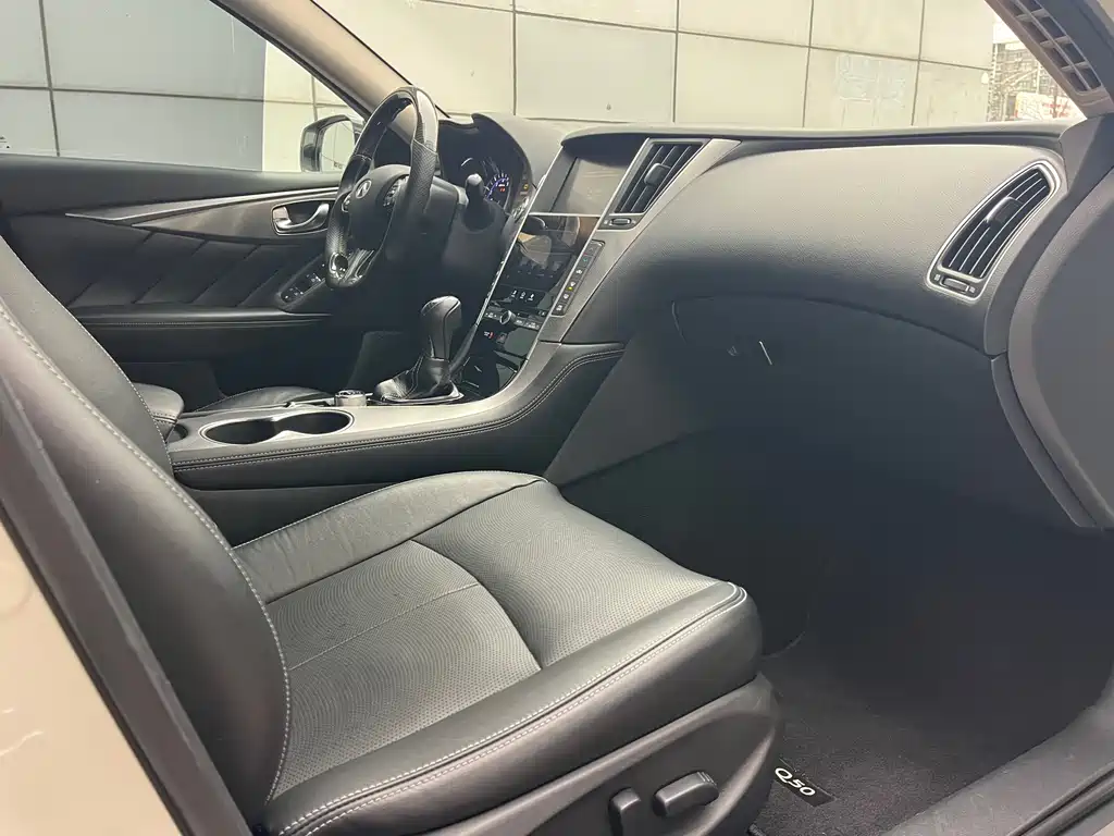 Infiniti Infiniti Q50L 2016 2.0T Premium Edition 2017 - thumbnail 7