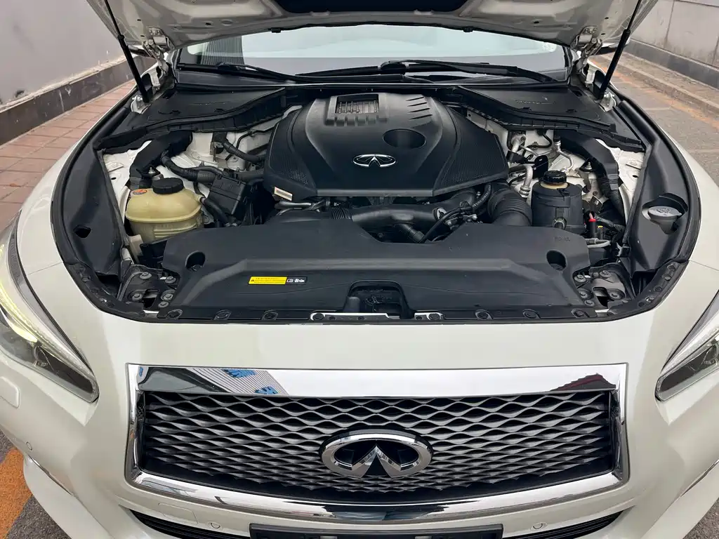 Infiniti Infiniti Q50L 2016 2.0T Premium Edition 2017 - thumbnail 15