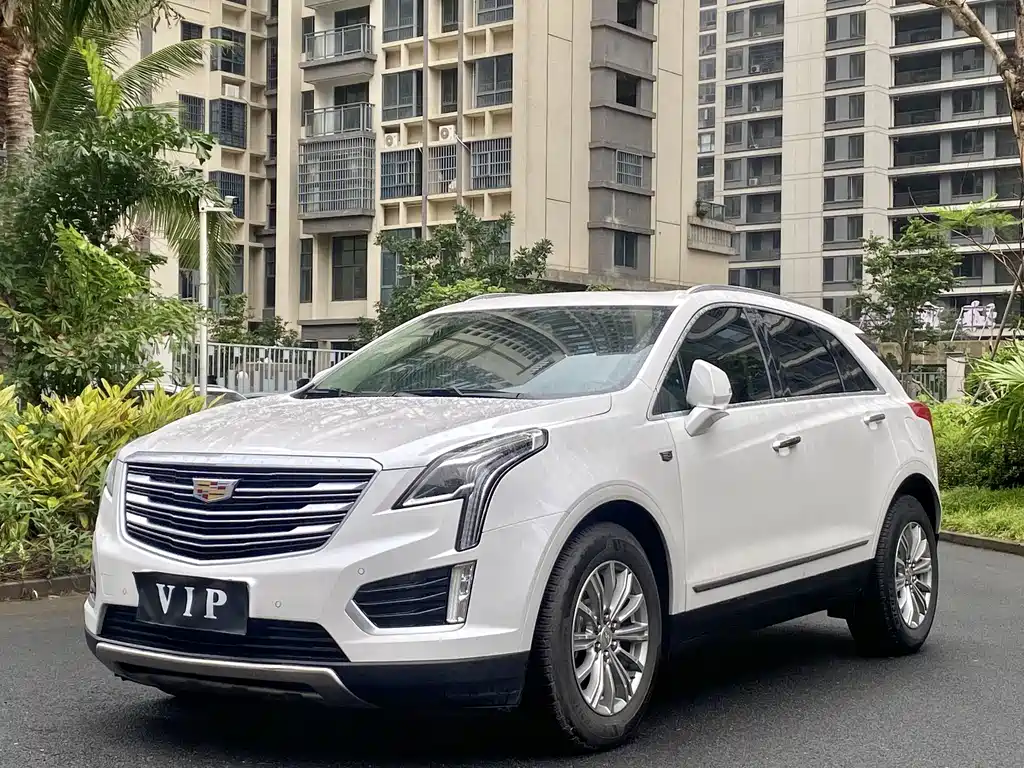 Cadillac Cadillac XT5 2017 Anniversary Edition 28T AWD Luxury 2017