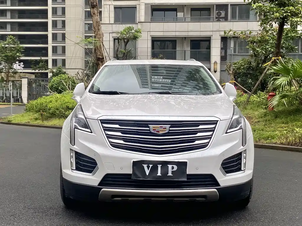 Cadillac Cadillac XT5 2017 Anniversary Edition 28T AWD Luxury 2017 - thumbnail 2