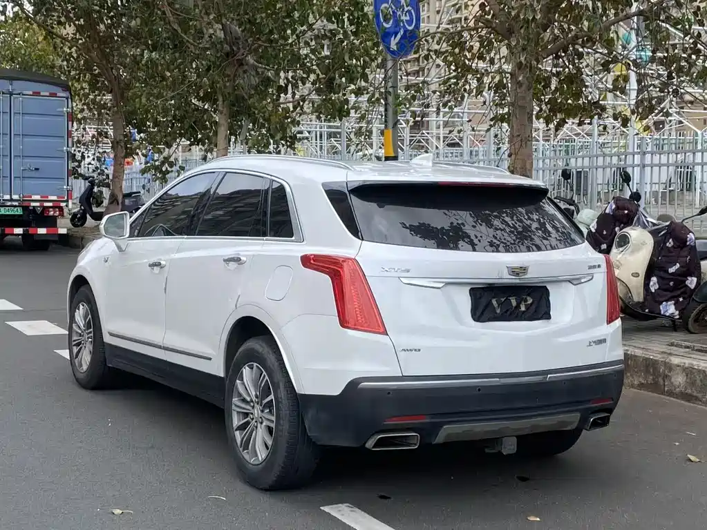 Cadillac Cadillac XT5 2017 Anniversary Edition 28T AWD Luxury 2017 - thumbnail 16
