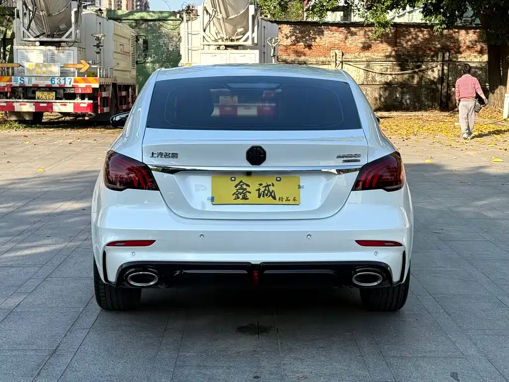 MG MG6 2020 1.5T Automatic Luxury Edition 2021 - thumbnail 17
