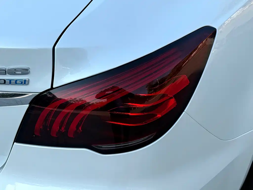 MG MG6 2020 1.5T Automatic Luxury Edition 2021 - thumbnail 19
