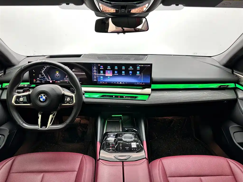 BMW BMW 5 Series 2024 530Li Premium M Sport Package 2024 - thumbnail 10